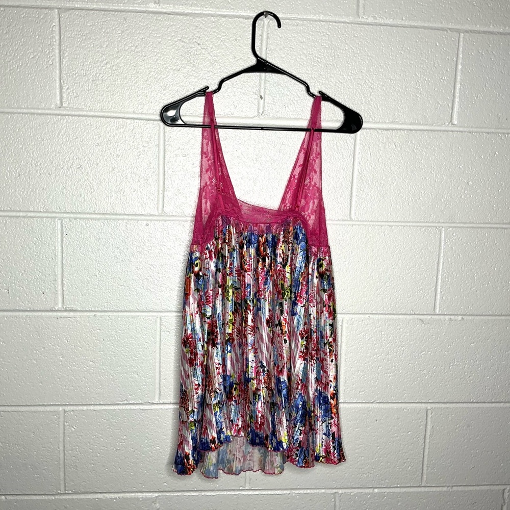 < Limited Edition Victoria’s Secret X Mary Katrantzou Lingerie Top > - Picture 5 of 5